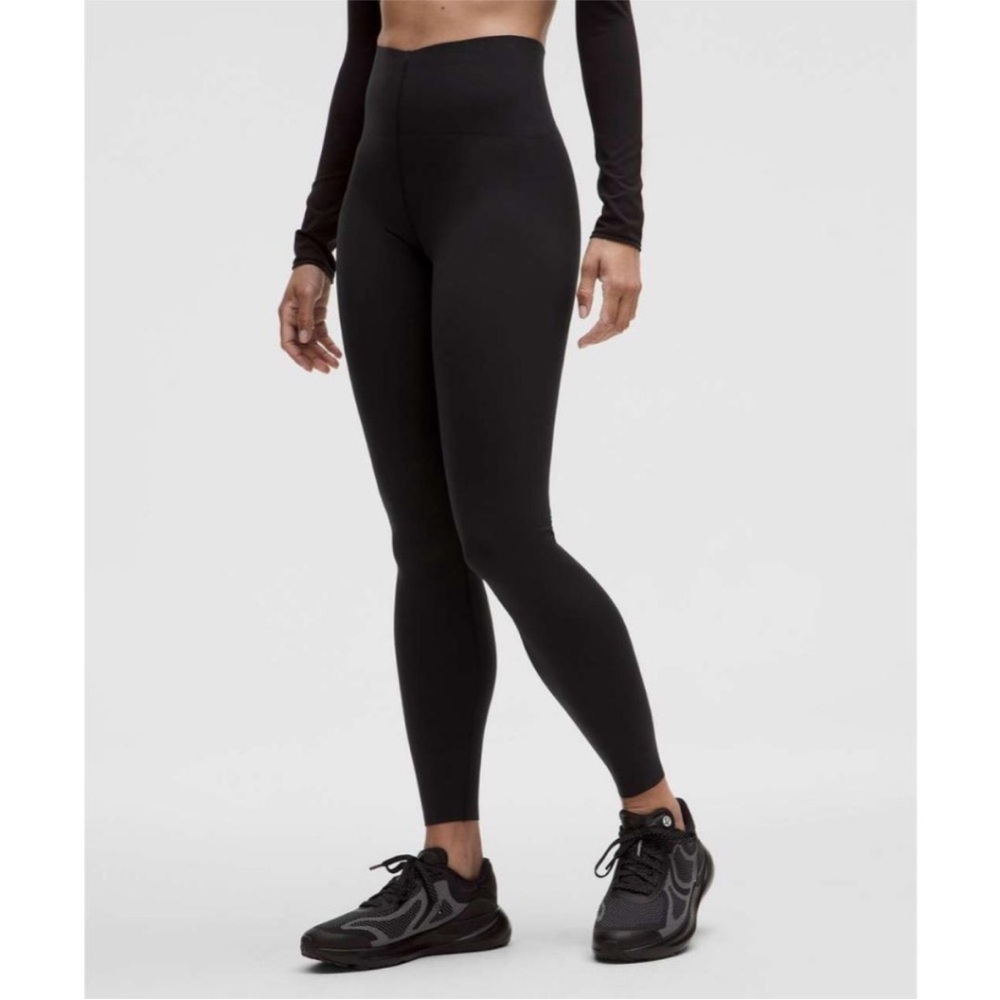 Lululemon Glow Up Leggings in Black Size 6 25” NWT